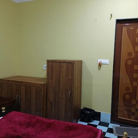 Anjali Homestay - 10 Mins From Airport Siliguri Eksteriør bilde